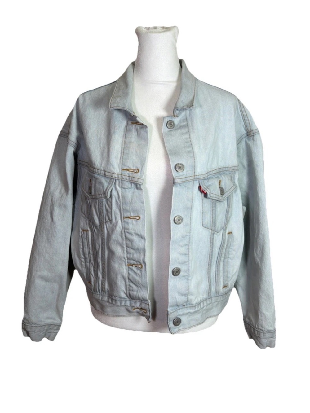 Levi's Premium Light Blue Trucker Denim Jacket Women’s Small Button Closure